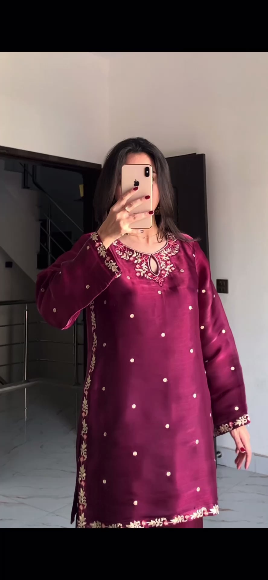 HANIA plum